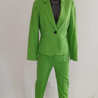 Jones Studio Separates Ladies Green Pant Suit