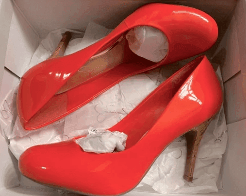 Jessica Simpson Oscar Spiced Coral