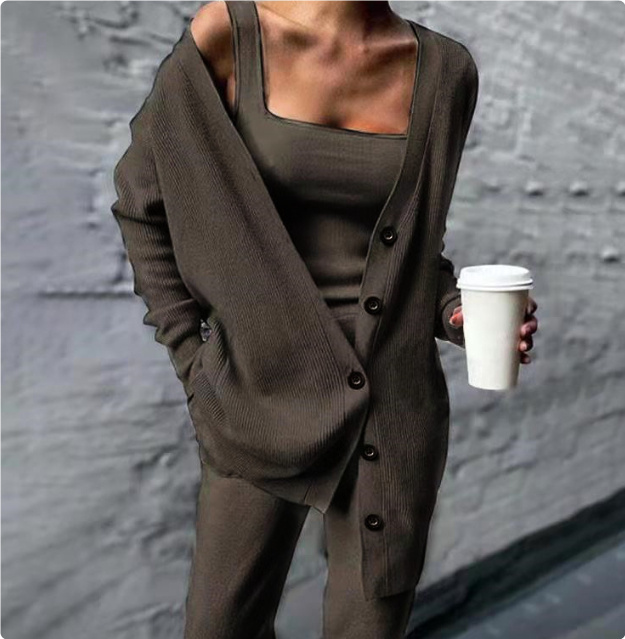 Women's Knitted 3-Piece Vest Pant Suit - Image 7