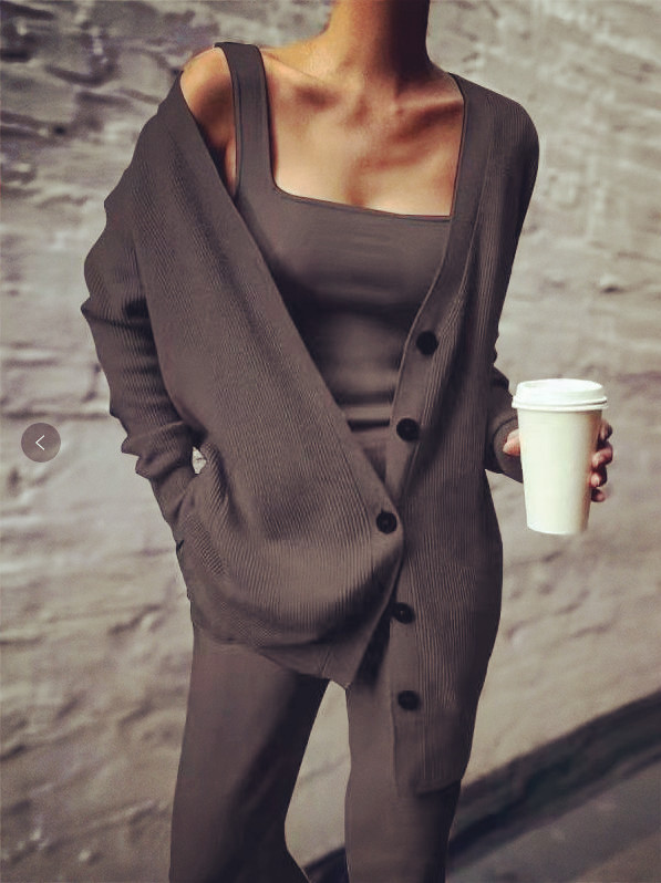 Women's Knitted 3-Piece Vest Pant Suit - Image 6